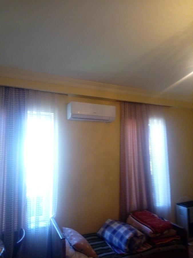 Medico And Suliko Guest House Kutaisi Bagian luar foto
